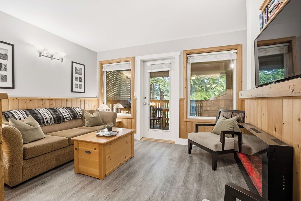 Photo of Livingroom in Ucluelet