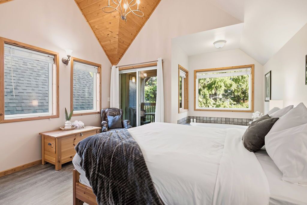 Photo of Bedroom in Ucluelet