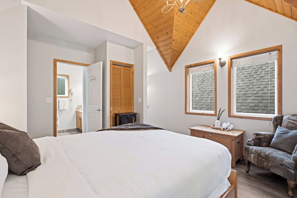 Photo of Bedroom in Ucluelet
