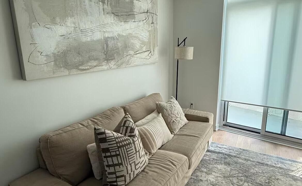 Photo of Livingroom in Vaughan