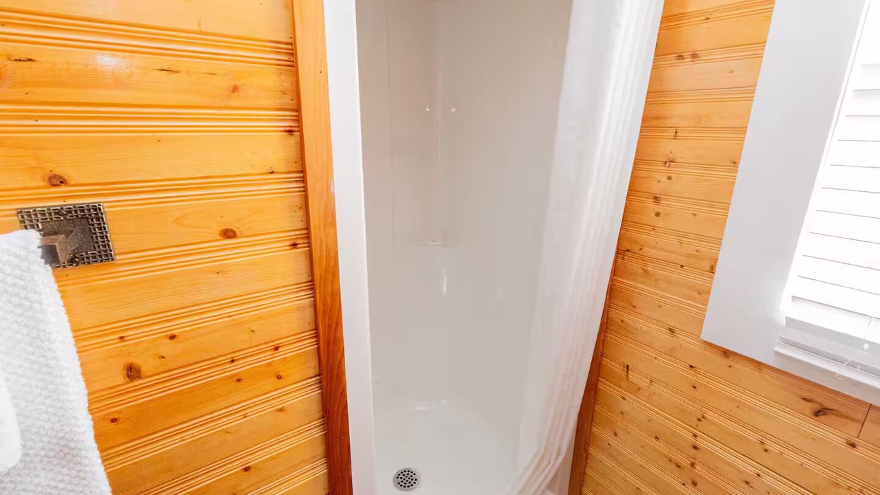 Photo of Bathroom in Terra Nova