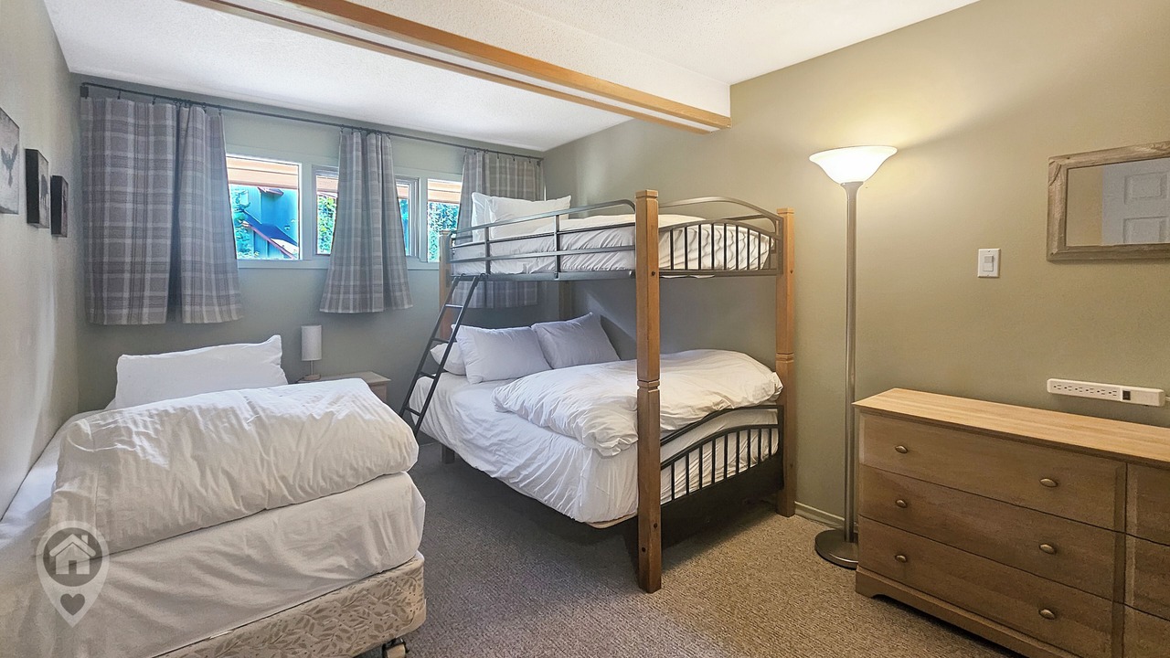 Photo of Bedroom in East Kootenay