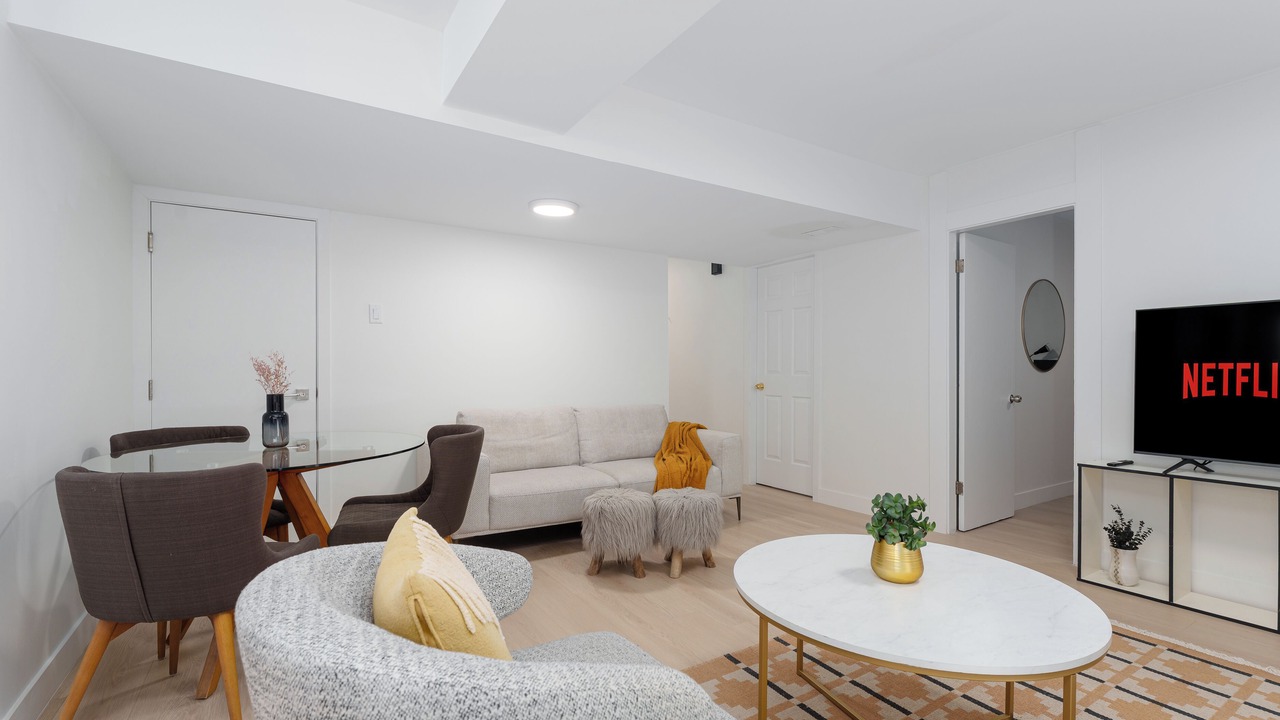 Photo of Livingroom in Canyon Heights