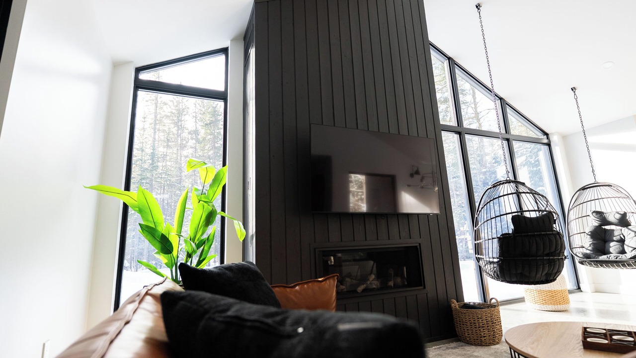 Photo of Livingroom in Chertsey