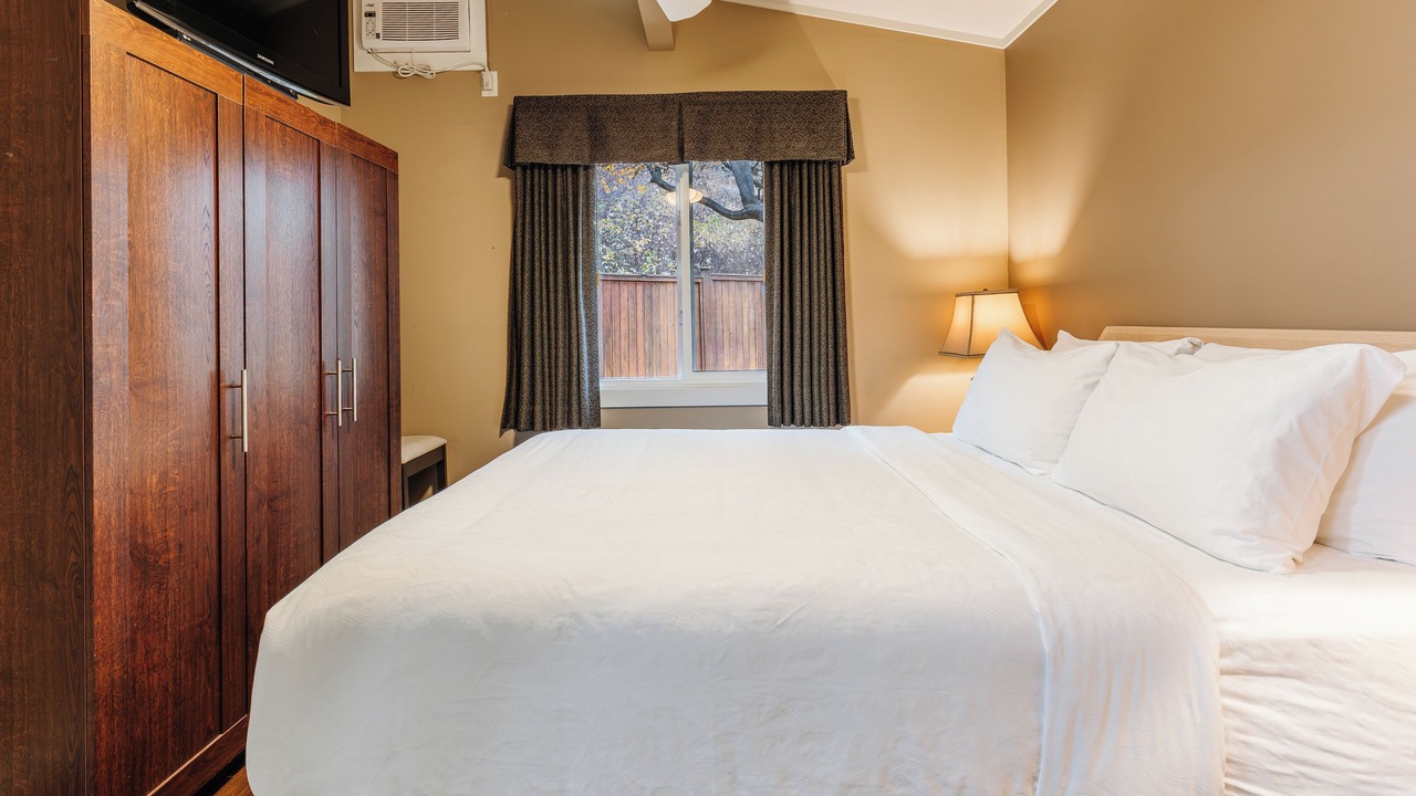 Photo of Bedroom in Central Okanagan
