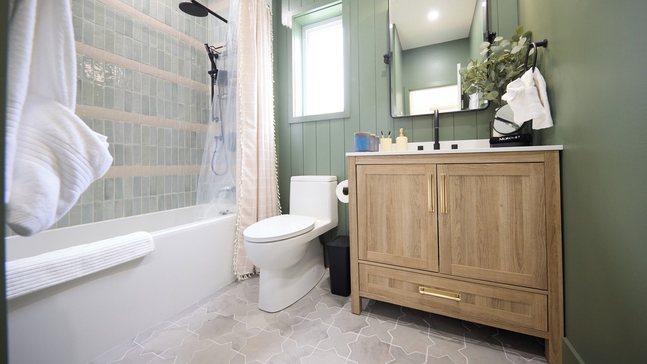 Photo of Bathroom in Havelock-Belmont-Methuen