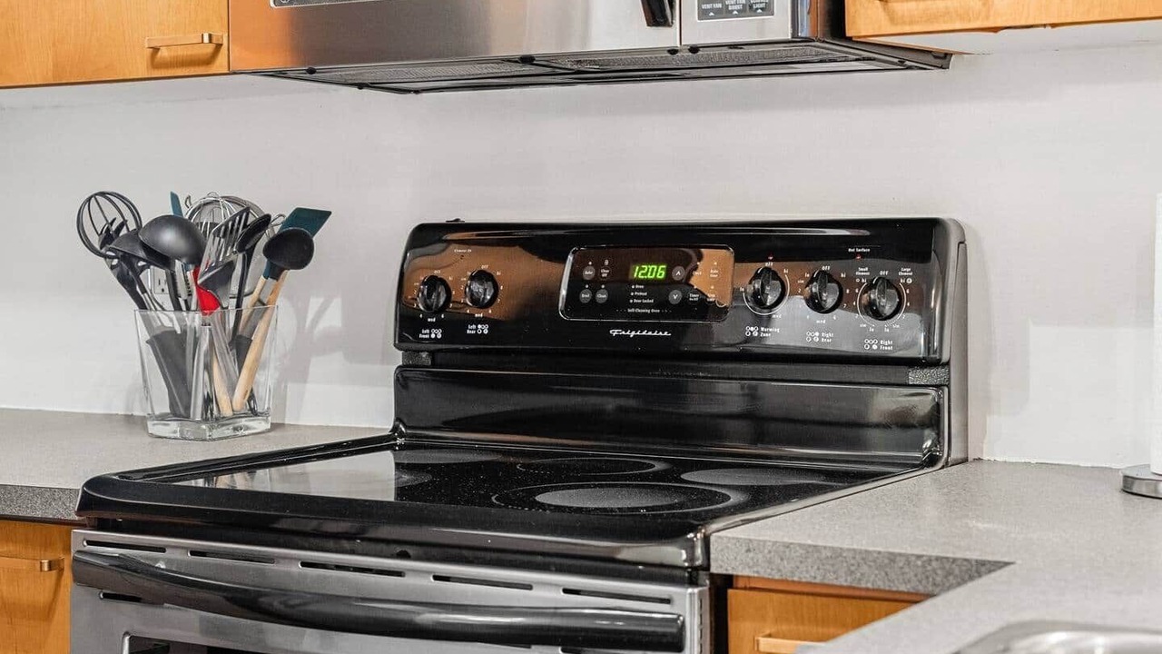 Photo of Kitchen in Southwest Calgary