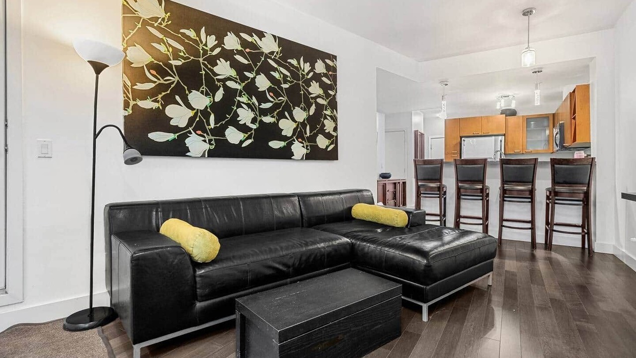 Photo of Livingroom in Southwest Calgary