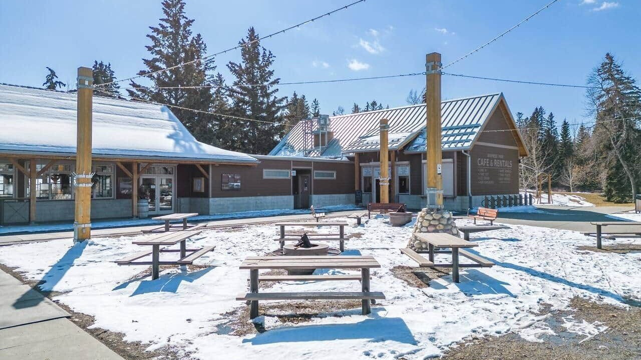 Photo of Outdoor in Northwest Calgary