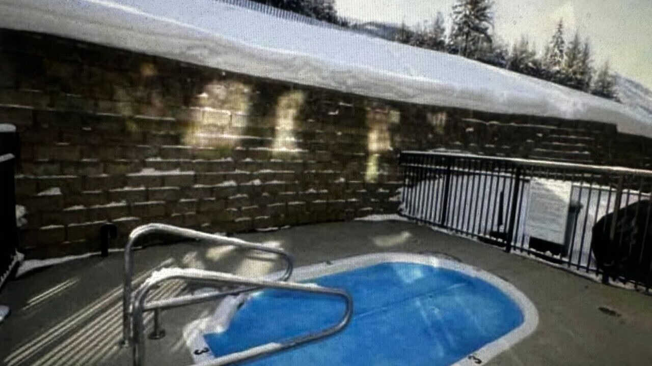 Photo of Outdoor in Golden