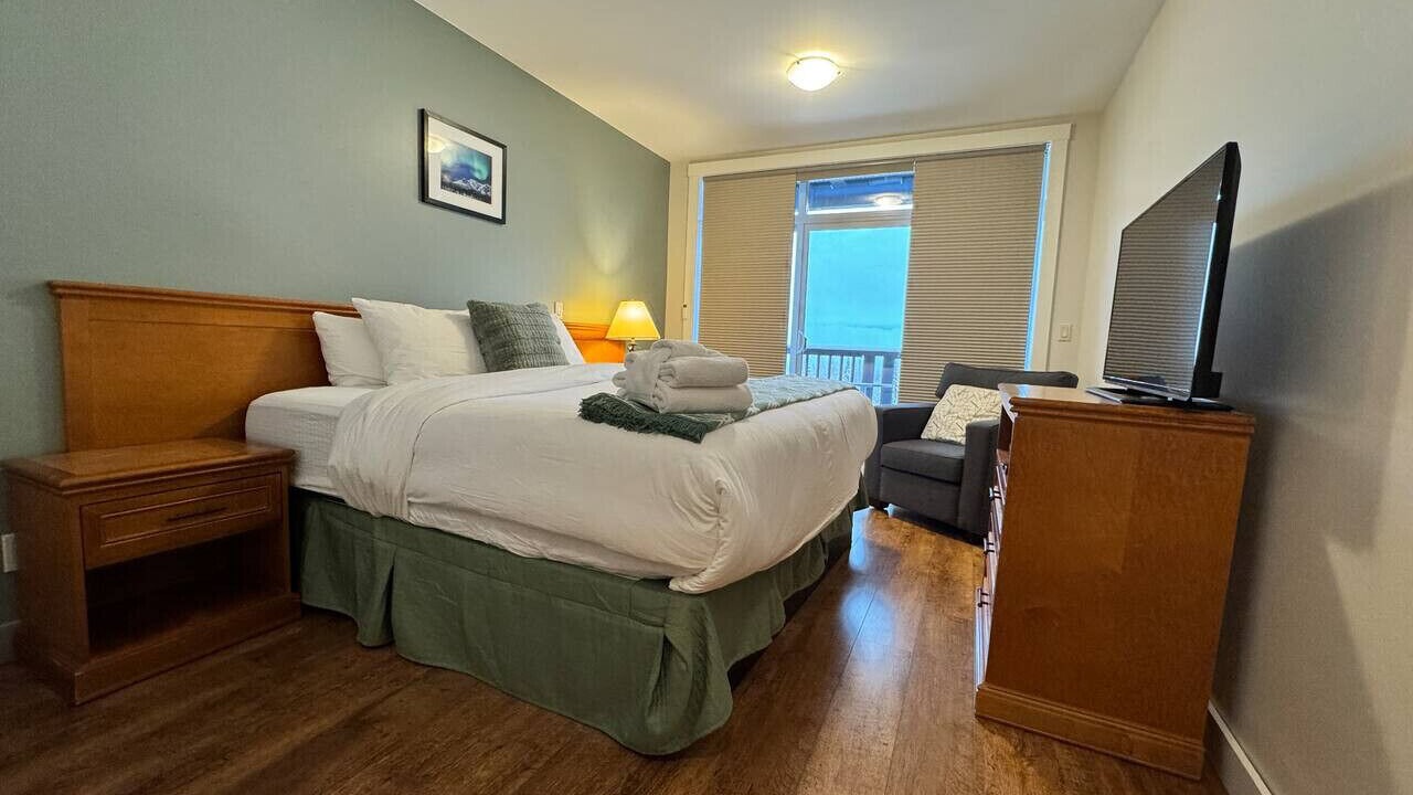 Photo of Bedroom in Golden