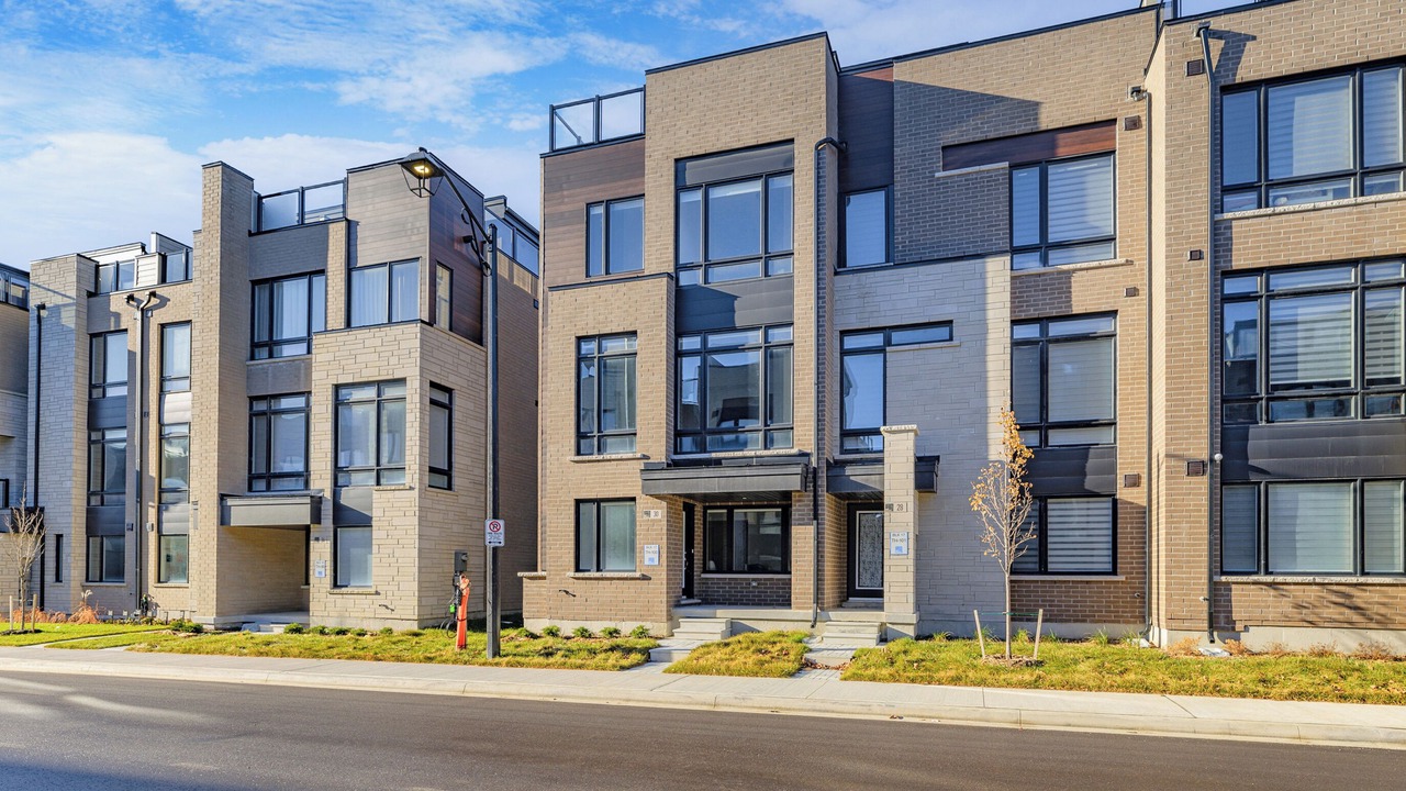 Photo of Outdoor in Richmond Hill