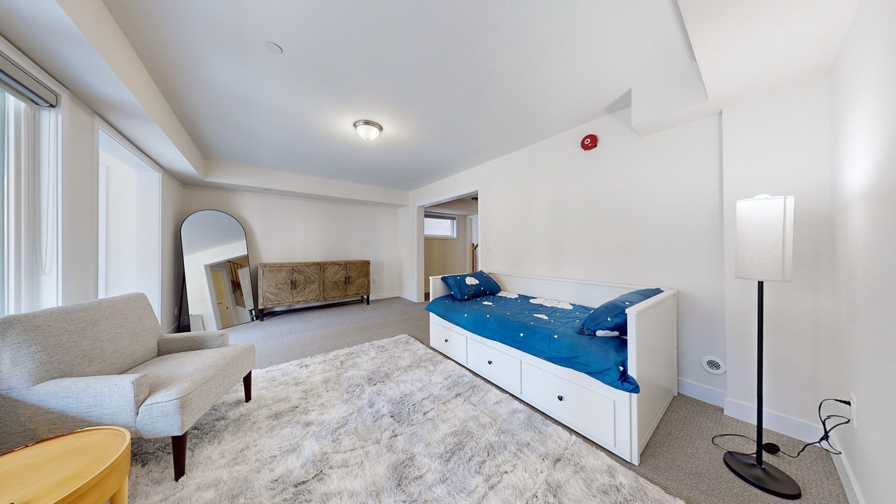 Photo of Bedroom in Richmond Hill