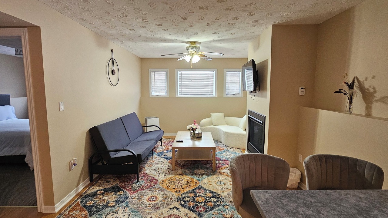 Photo of Livingroom in Waverly Beach