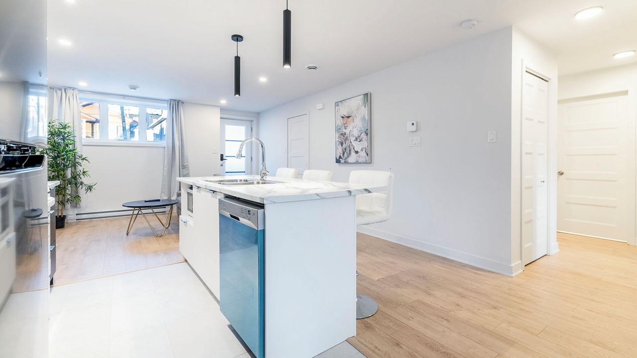 Photo of Kitchen in Longueuil