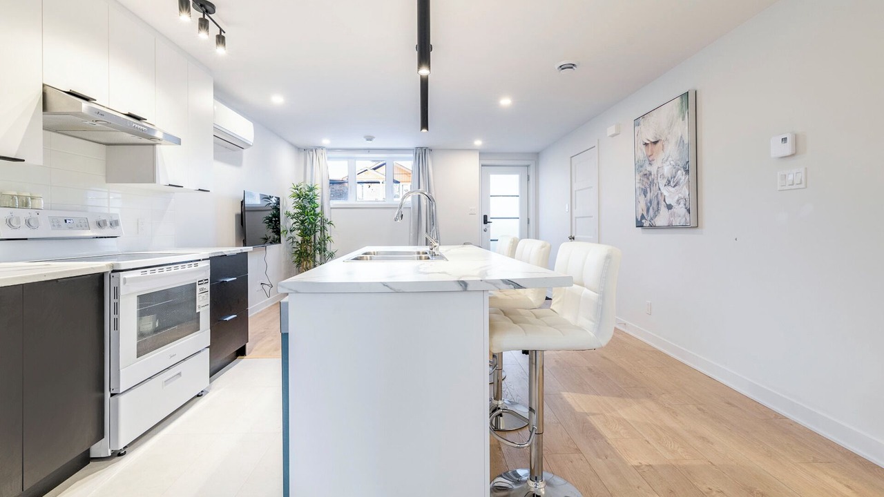 Photo of Kitchen in Longueuil
