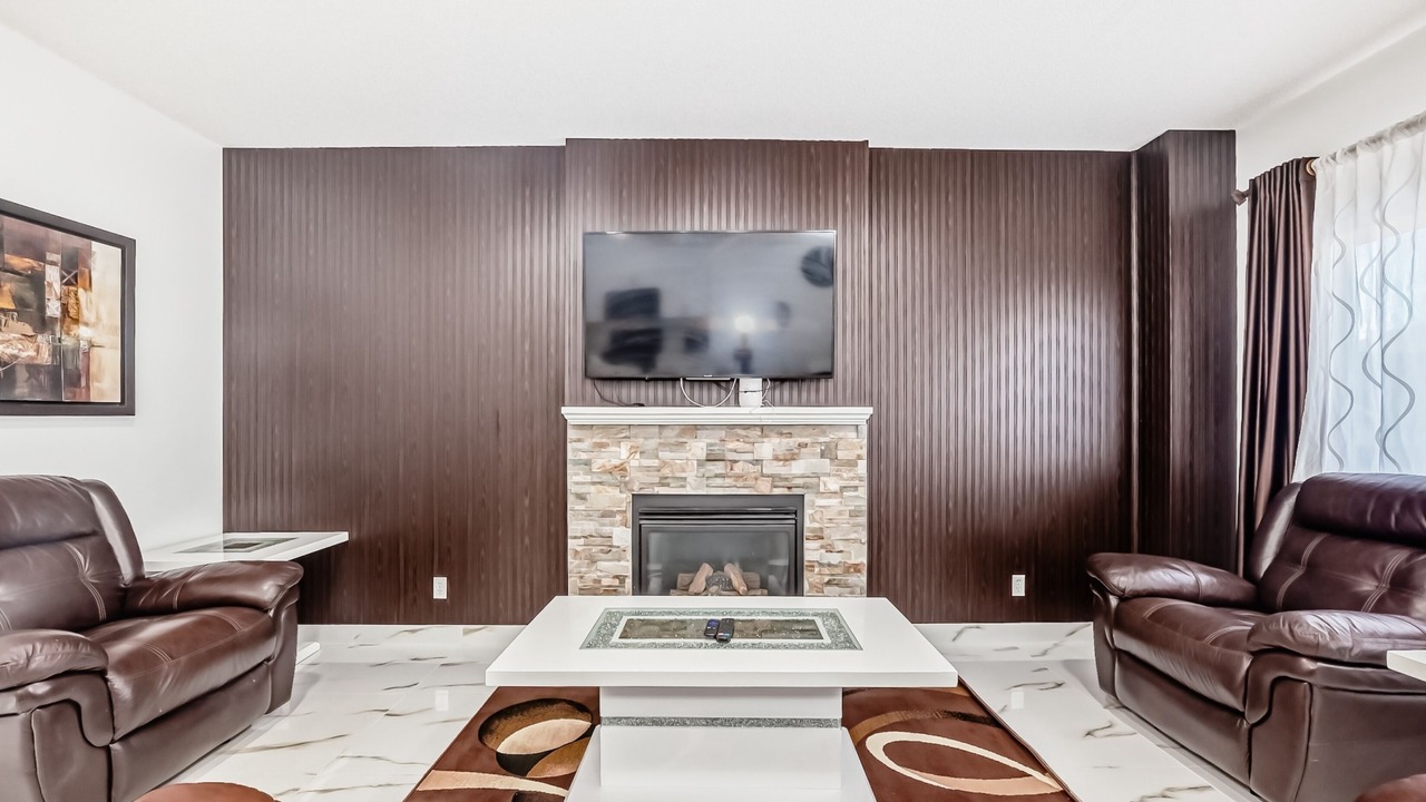 Photo of Livingroom in Bridlewood