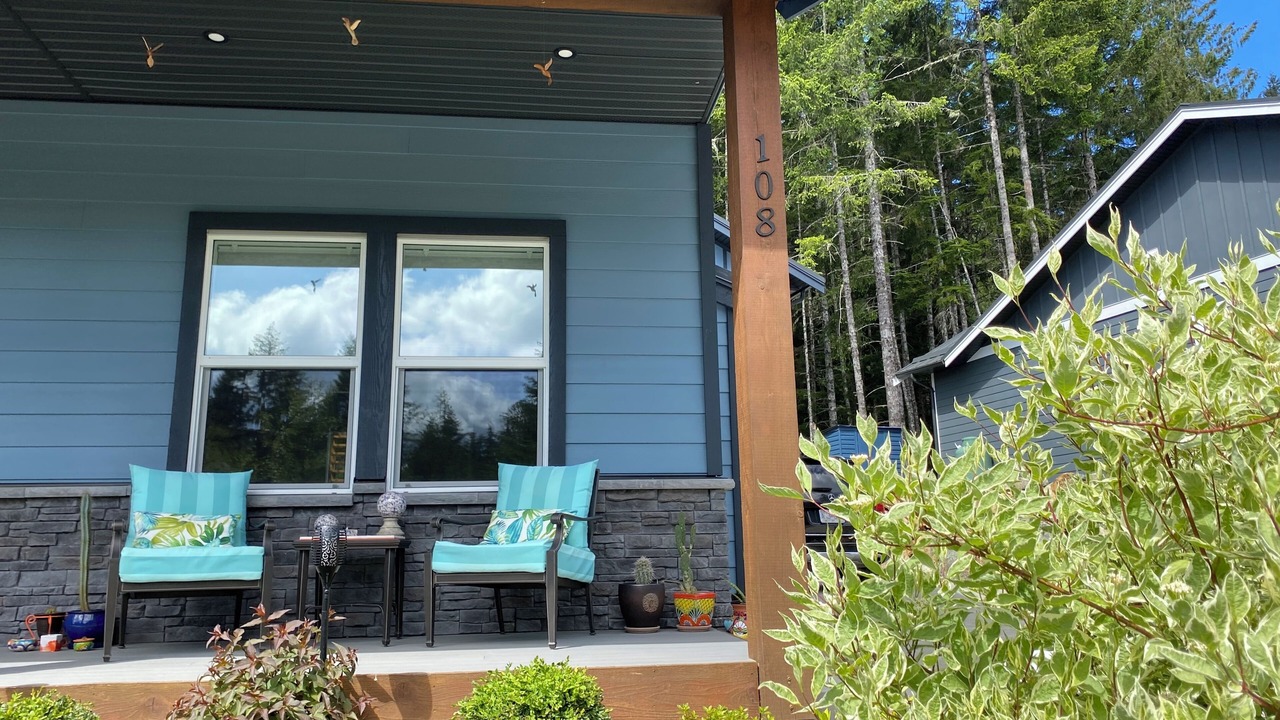 Photo of Patio Balcony in Shawnigan Lake