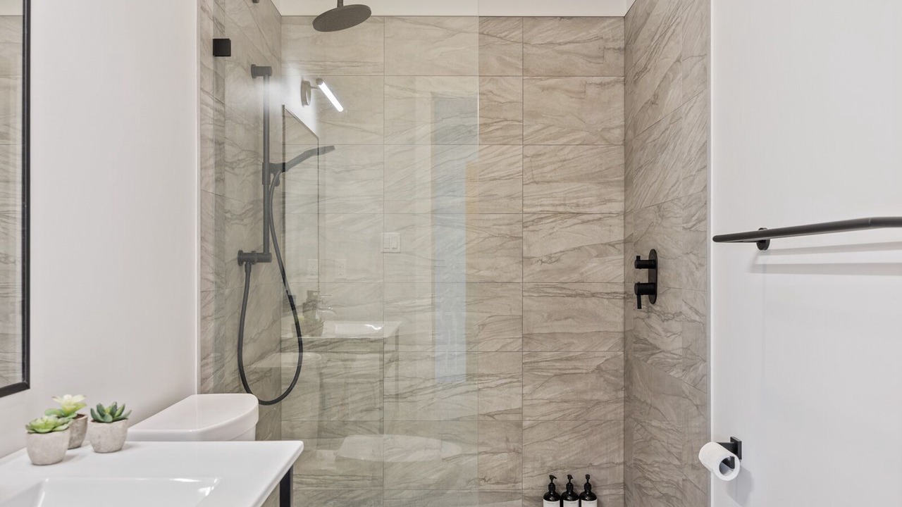 Photo of Bathroom in Courtenay