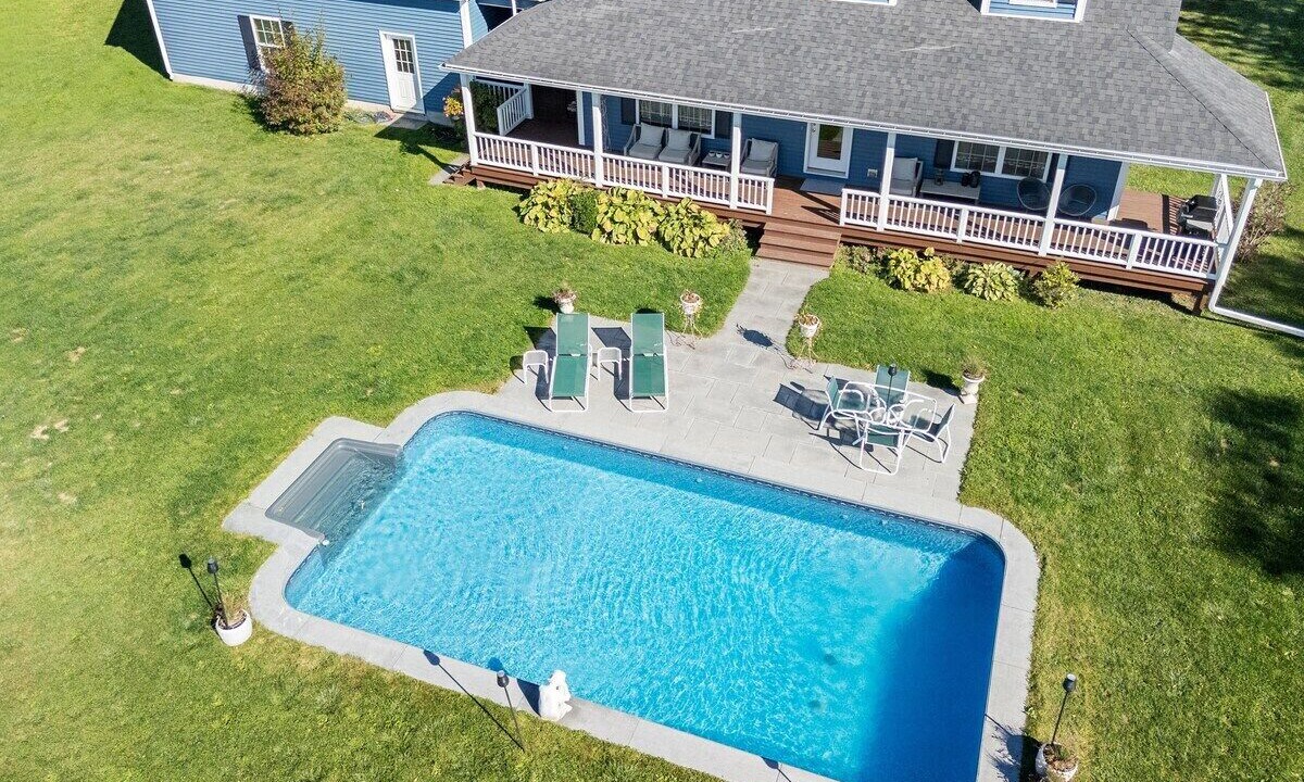 Photo of Outdoor in Owls Head