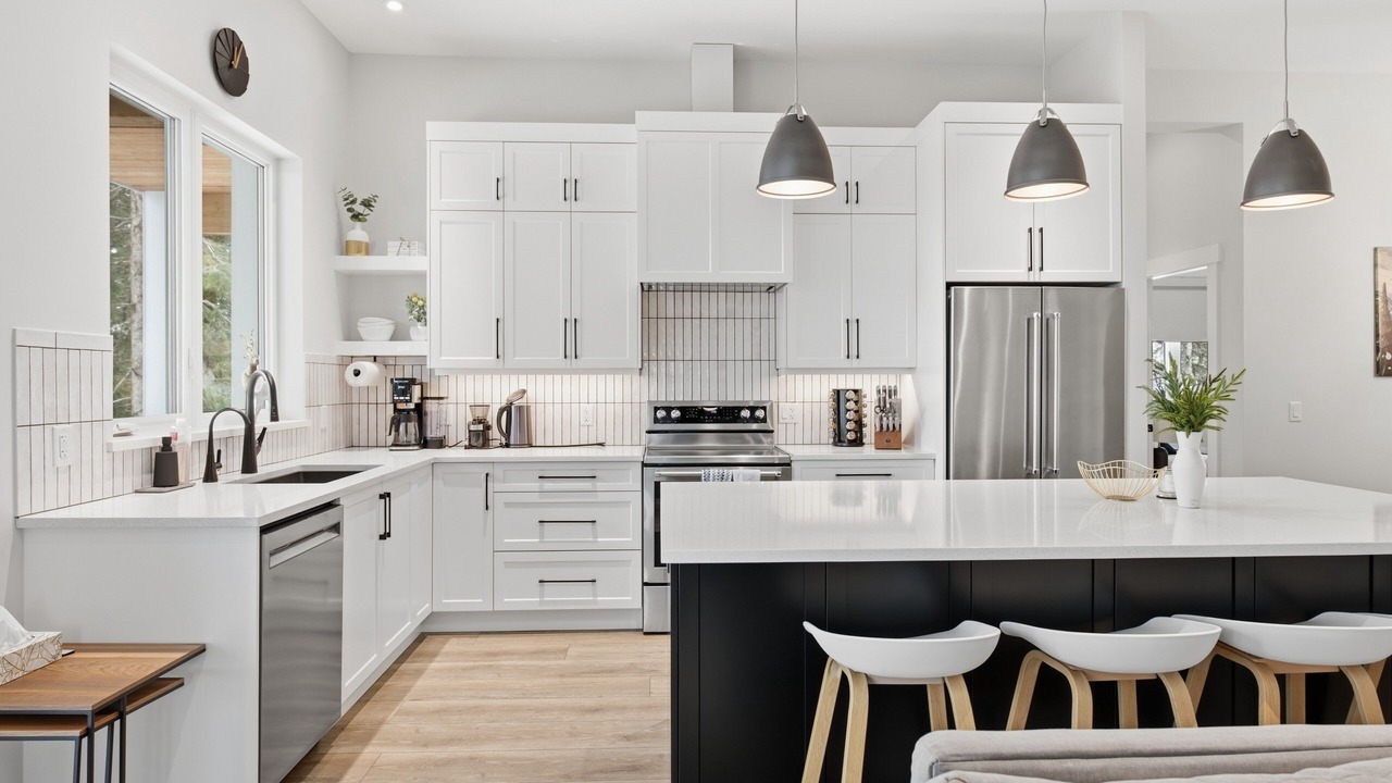 Photo of Kitchen in Silver Star Mountain