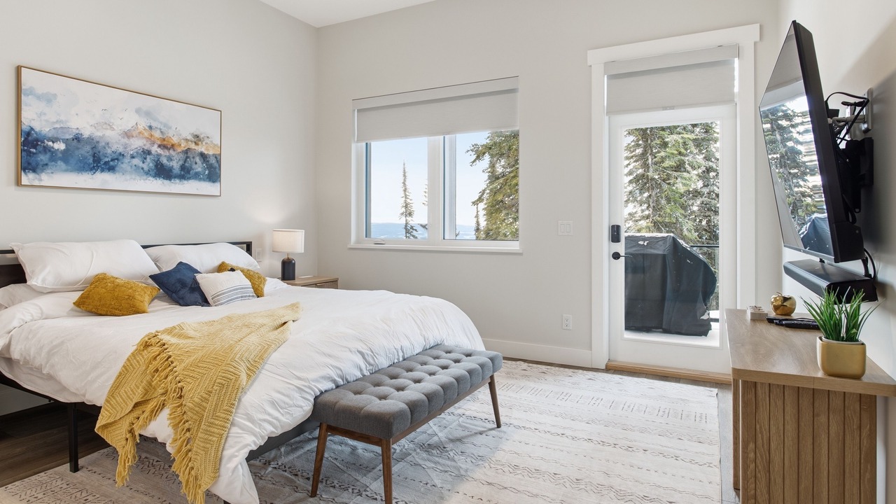 Photo of Bedroom in Silver Star Mountain