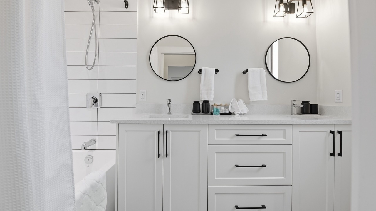 Photo of Bathroom in Silver Star Mountain