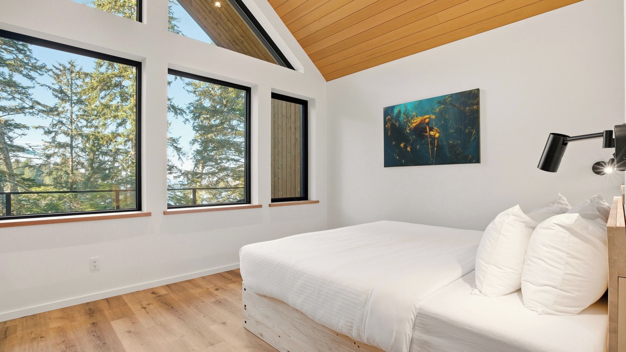 Photo of Bedroom in Ucluelet