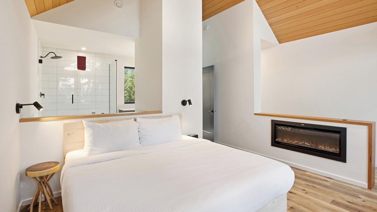 Photo of Bedroom in Ucluelet