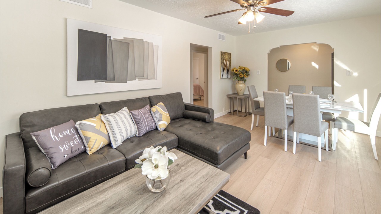 Photo of Livingroom in Northwest Calgary