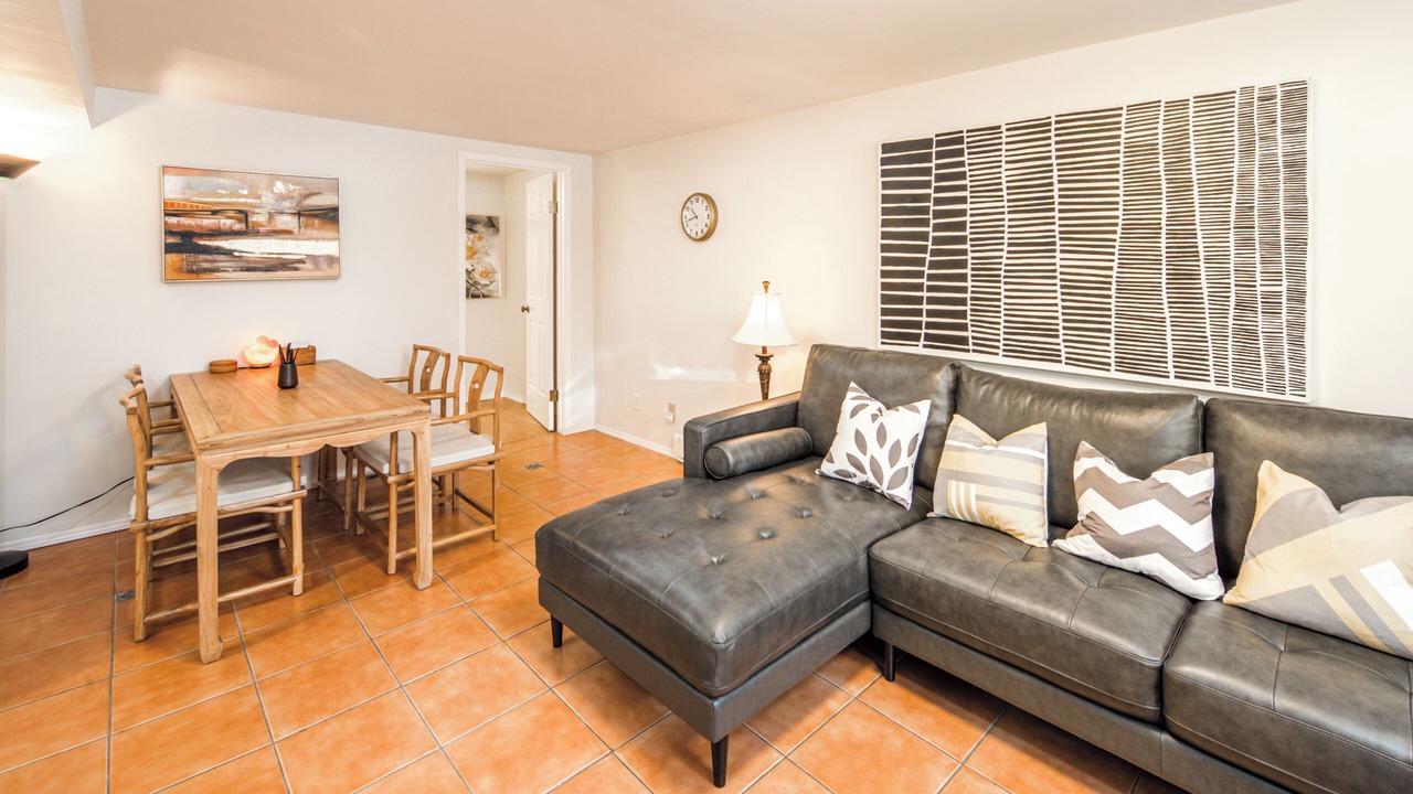 Photo of Livingroom in Northwest Calgary