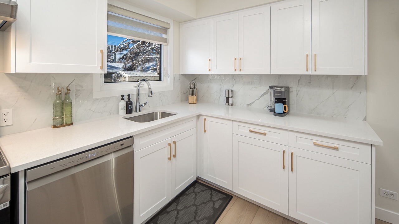 Photo of Kitchen in Northwest Calgary
