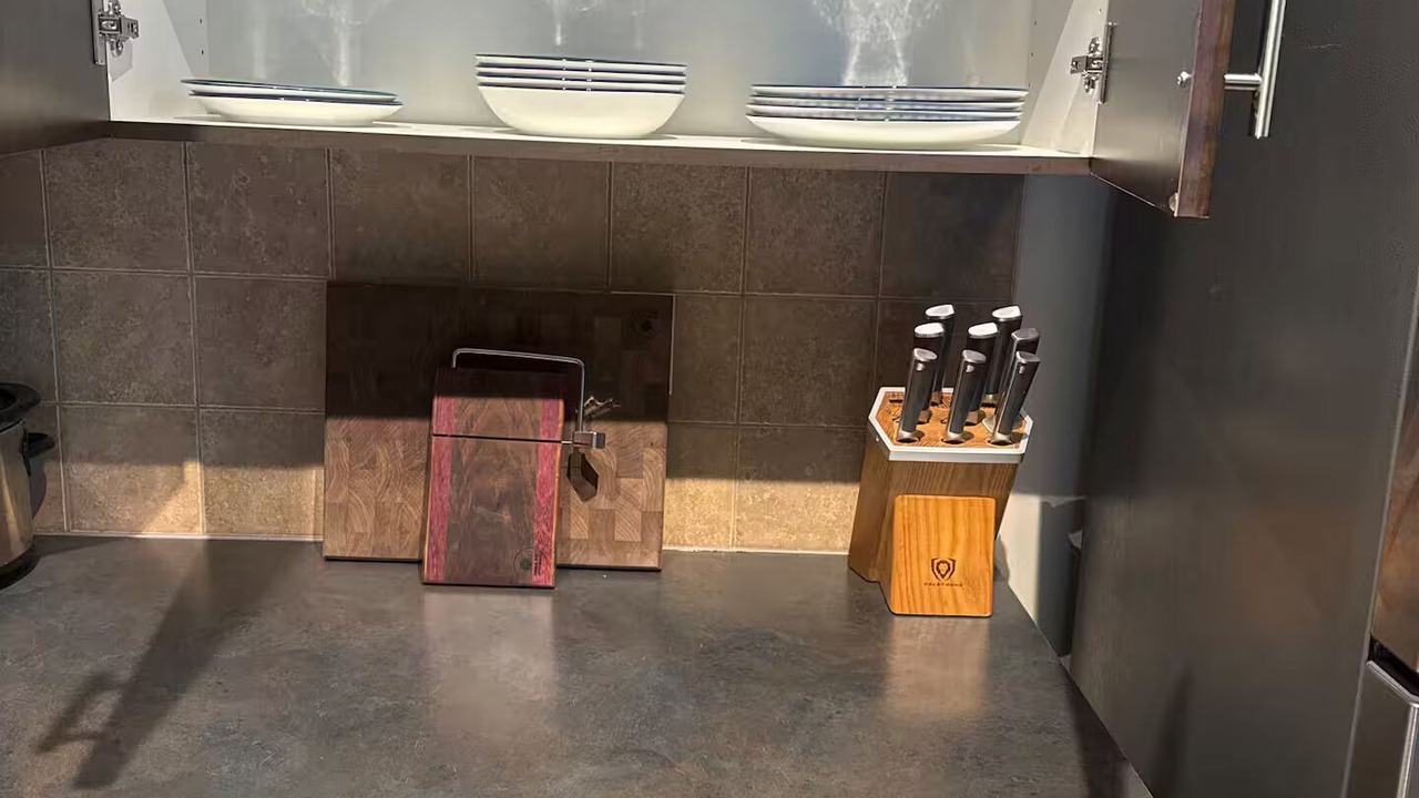 Photo of Kitchen in Southeast Calgary