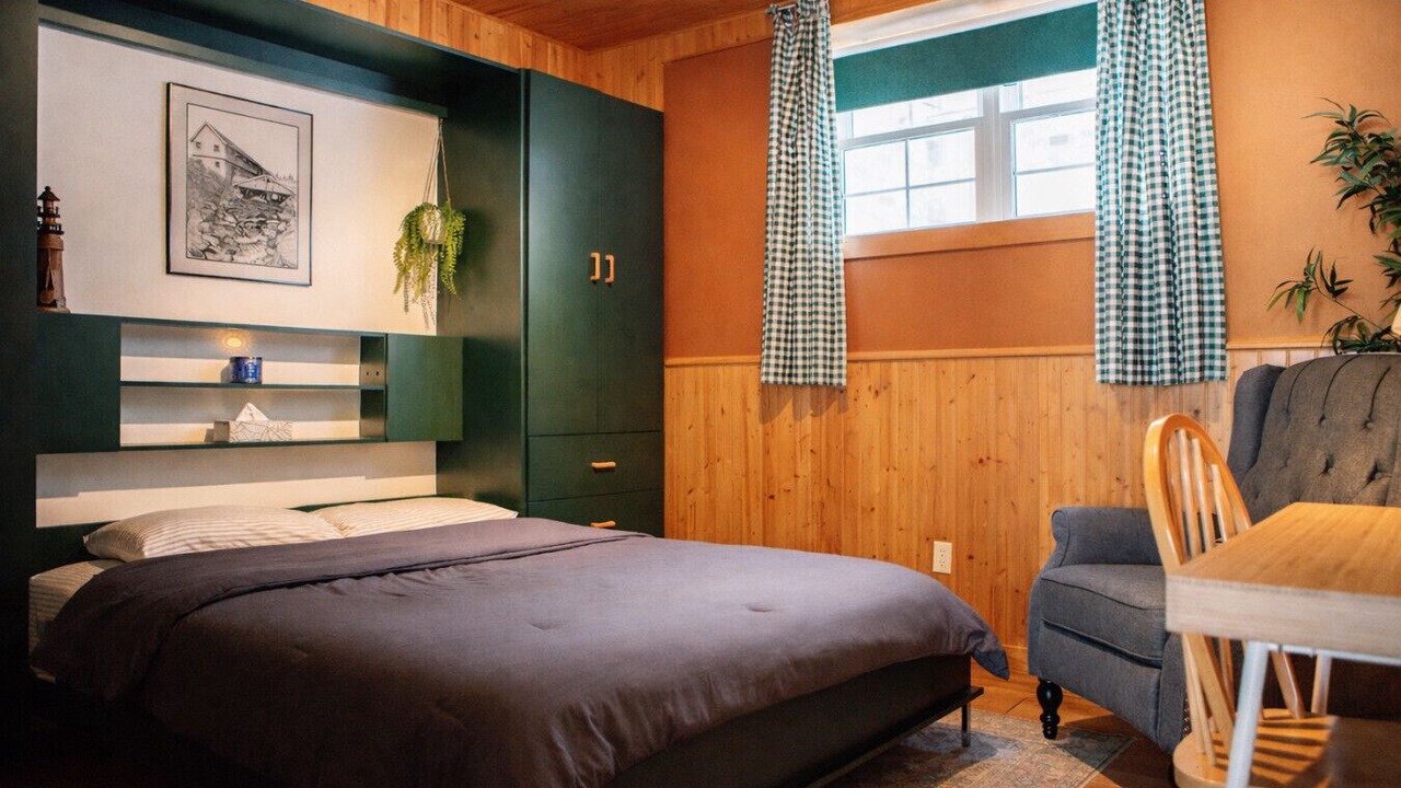 Photo of Bedroom in Algonquin Highlands