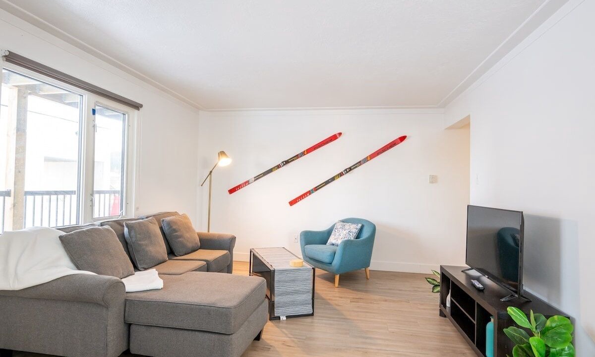 Photo of Livingroom in Whitehorse
