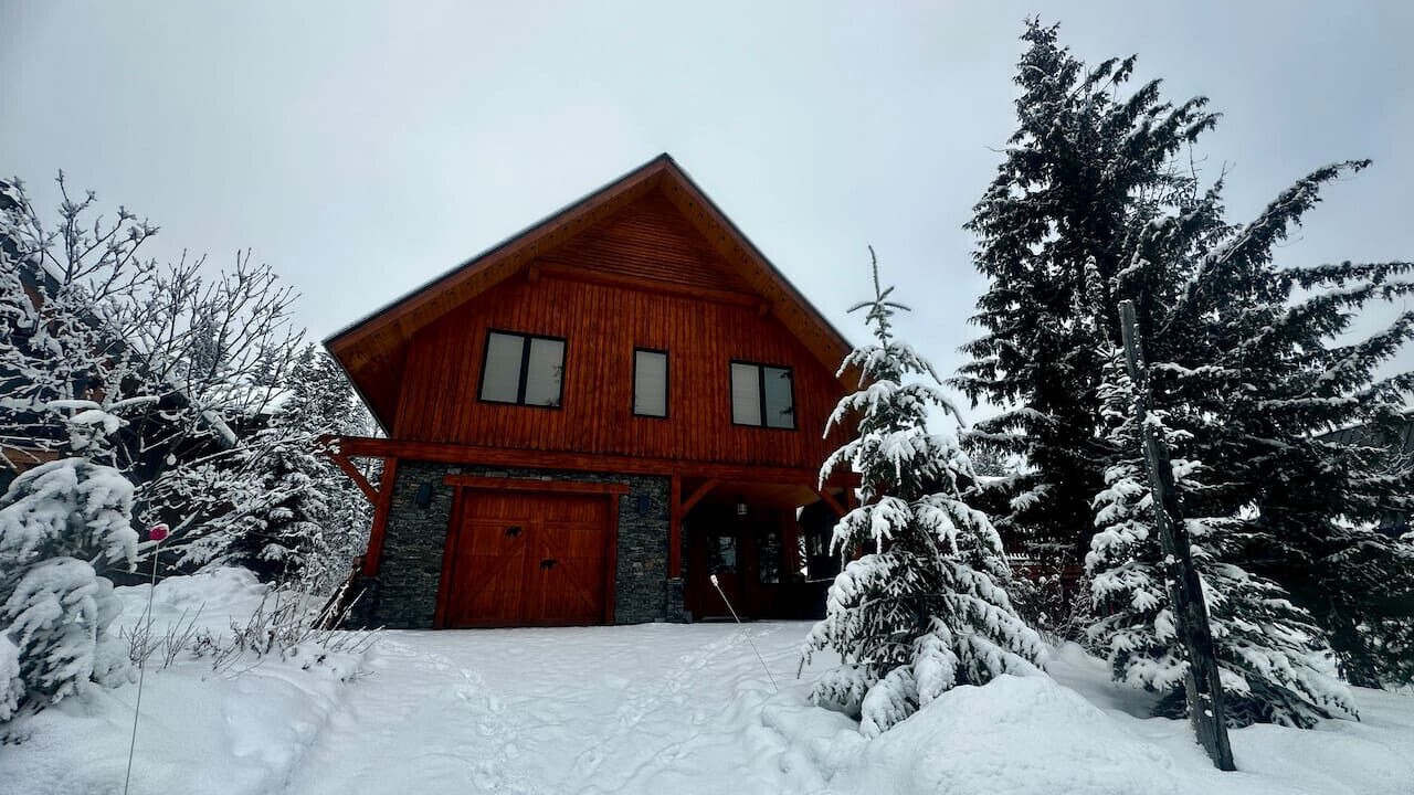 Photo of Outdoor in Golden