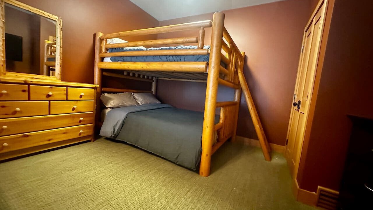 Photo of Bedroom in Golden