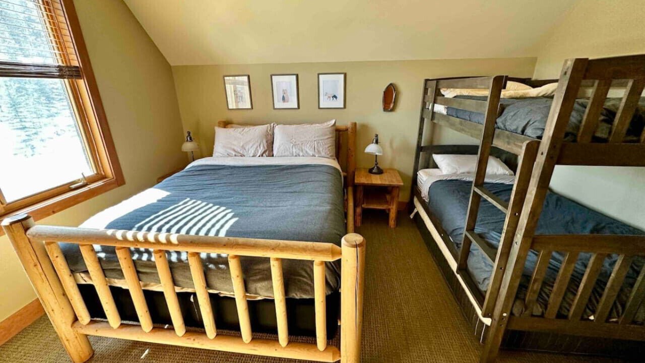 Photo of Bedroom in Golden