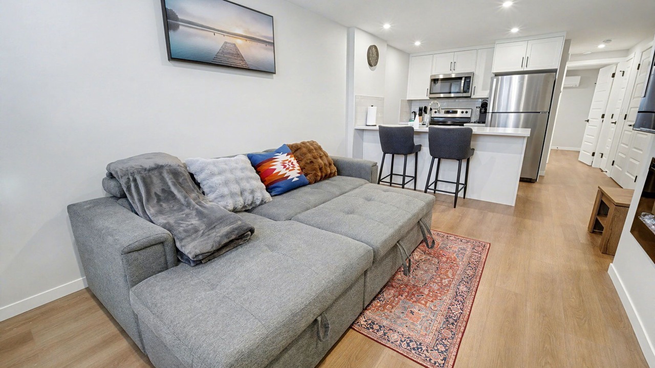 Photo of Livingroom in Southeast Calgary