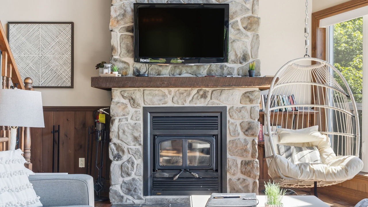 Photo of Livingroom in Lac-Superieur