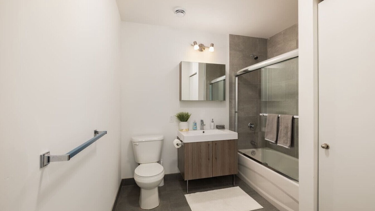Photo of Bathroom in The Triangle