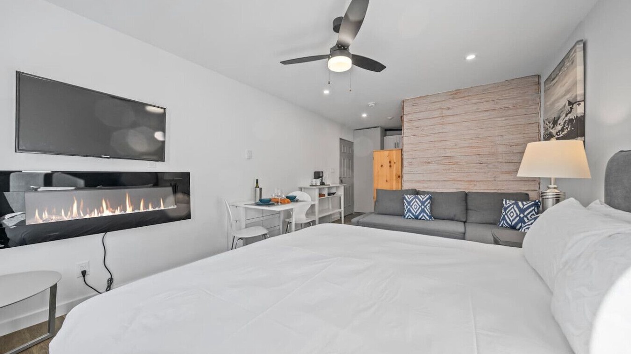 Photo of Bedroom in Whistler Creekside