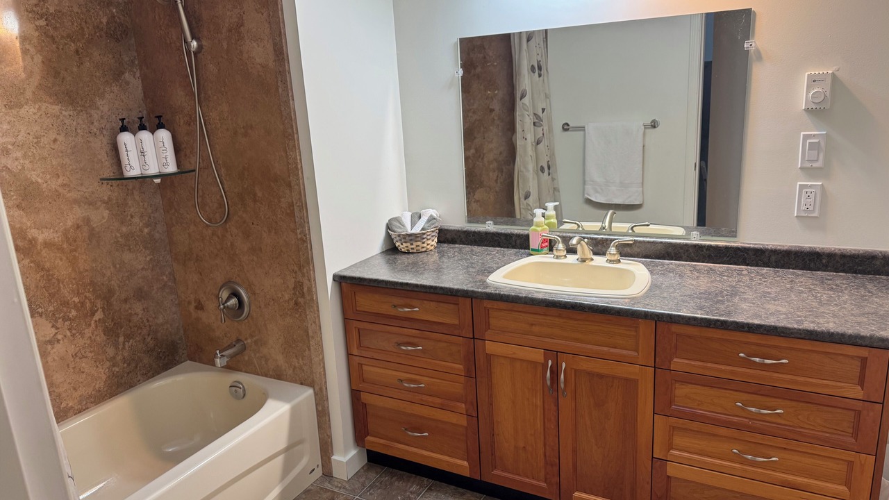 Photo of Bathroom in Youbou