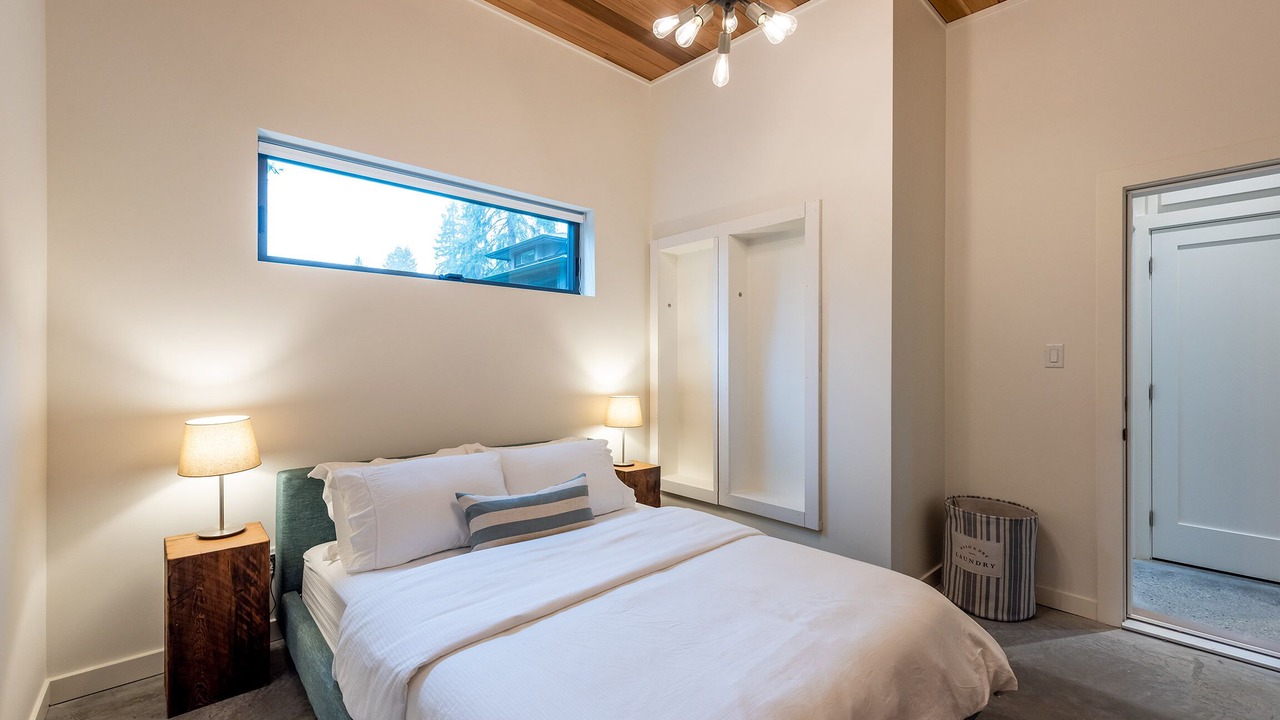 Photo of Bedroom in Pemberton Heights