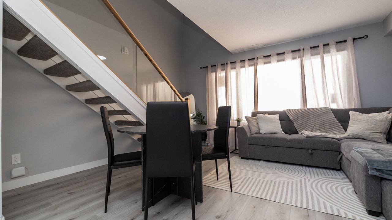 Photo of Livingroom in Old Strathcona