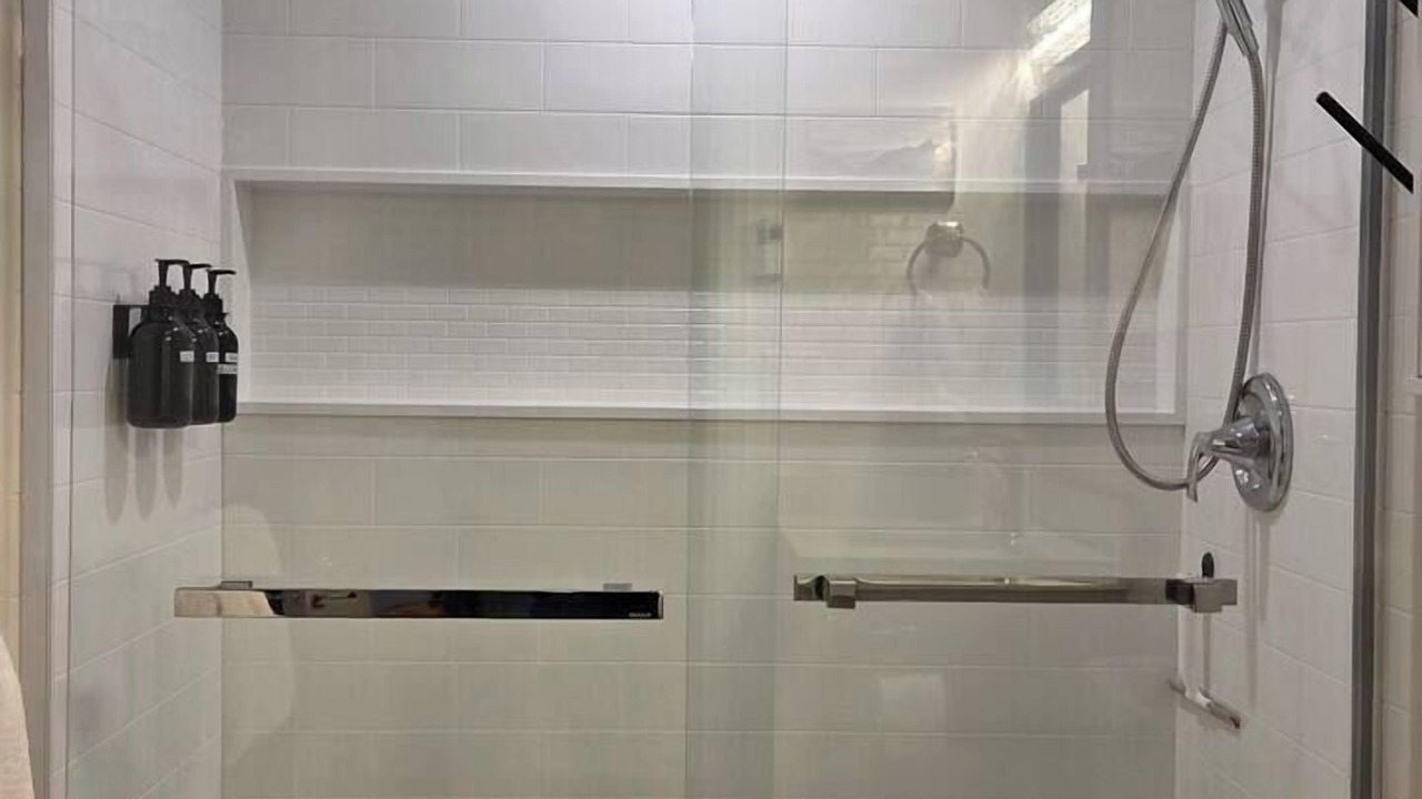 Photo of Bathroom in Whistler Creekside