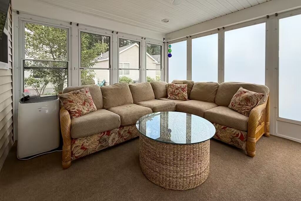 Photo of Livingroom in Summer Village