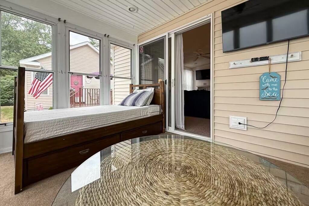Photo of Bedroom in Summer Village