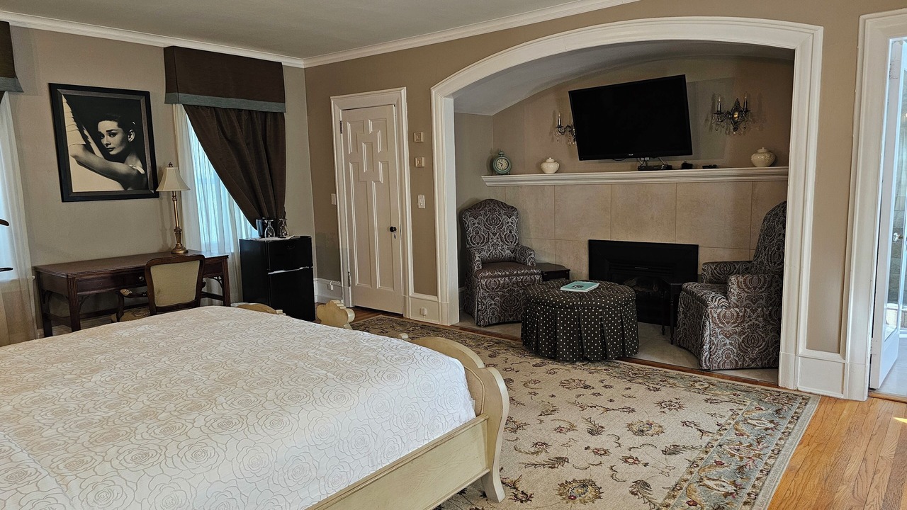 Photo of Bedroom in Pembroke