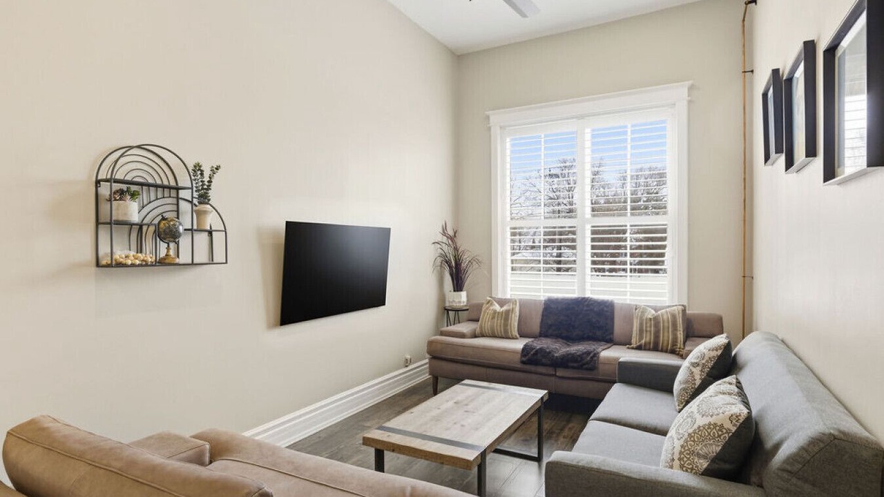 Photo of Livingroom in Collingwood